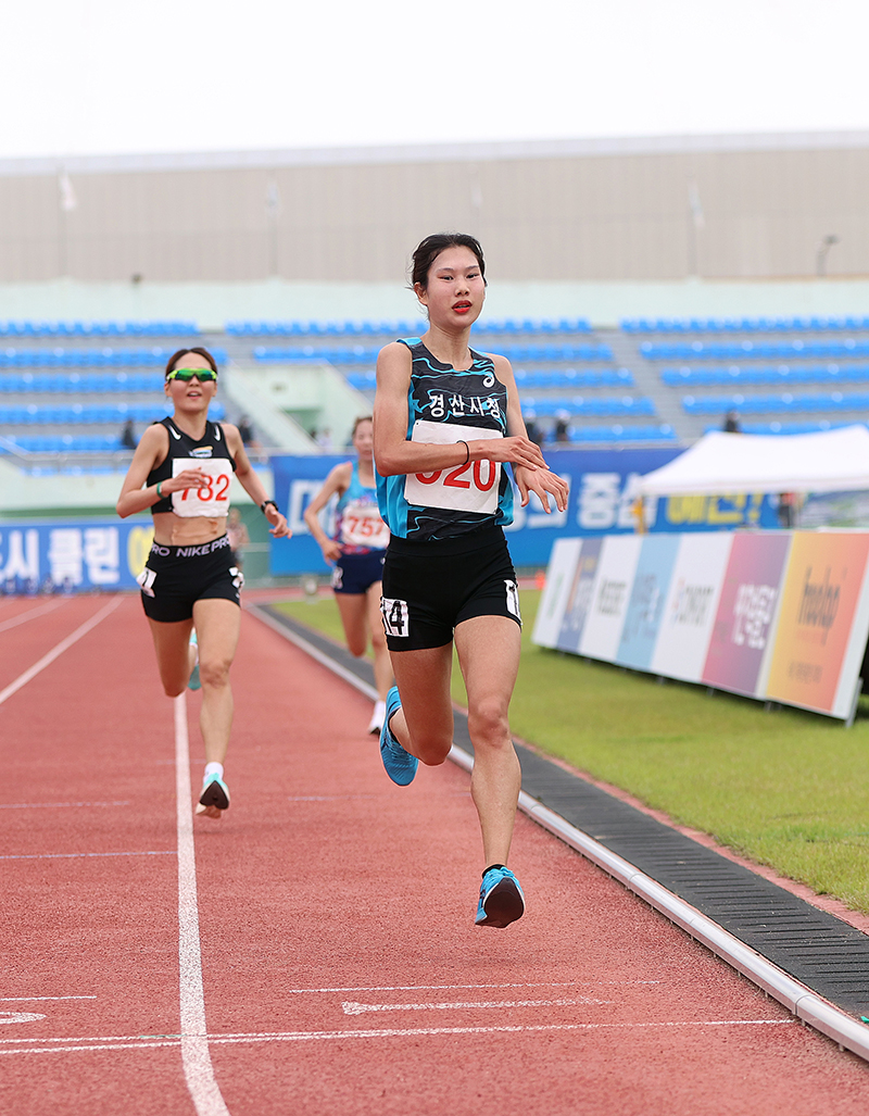 여자부 10,000m 우승 김유진